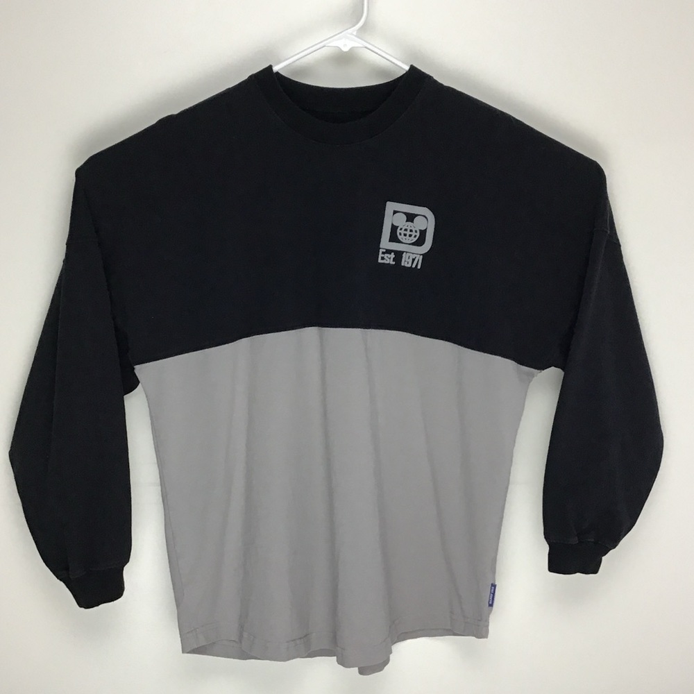 Walt Disney World long sleeve crew neck spirit jersey medium